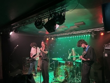 Heavy Lungs / One lung on Jul 20, 2023 [115-small]