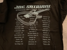 Dream Theater / Joe Satriani / King's X on Aug 27, 2002 [203-small]