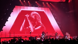 Paramore / Foals / The Linda Lindas / Billie Eilish / MUNA on Jul 19, 2023 [231-small]