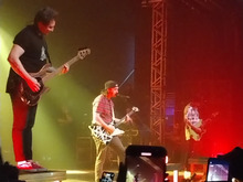 Pierce the Veil / Gloria on Apr 9, 2023 [345-small]