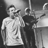 Louis Tomlinson on Jul 22, 2023 [725-small]