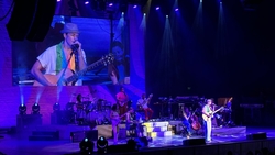 Jason Mraz / Celisse on Jul 21, 2023 [750-small]