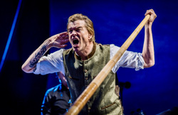 Die Toten Hosen / Die Well-Brüder / Gerhard Polt on Jul 26, 2023 [085-small]