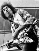 Jimi Hendrix on Nov 10, 1967 [610-small]