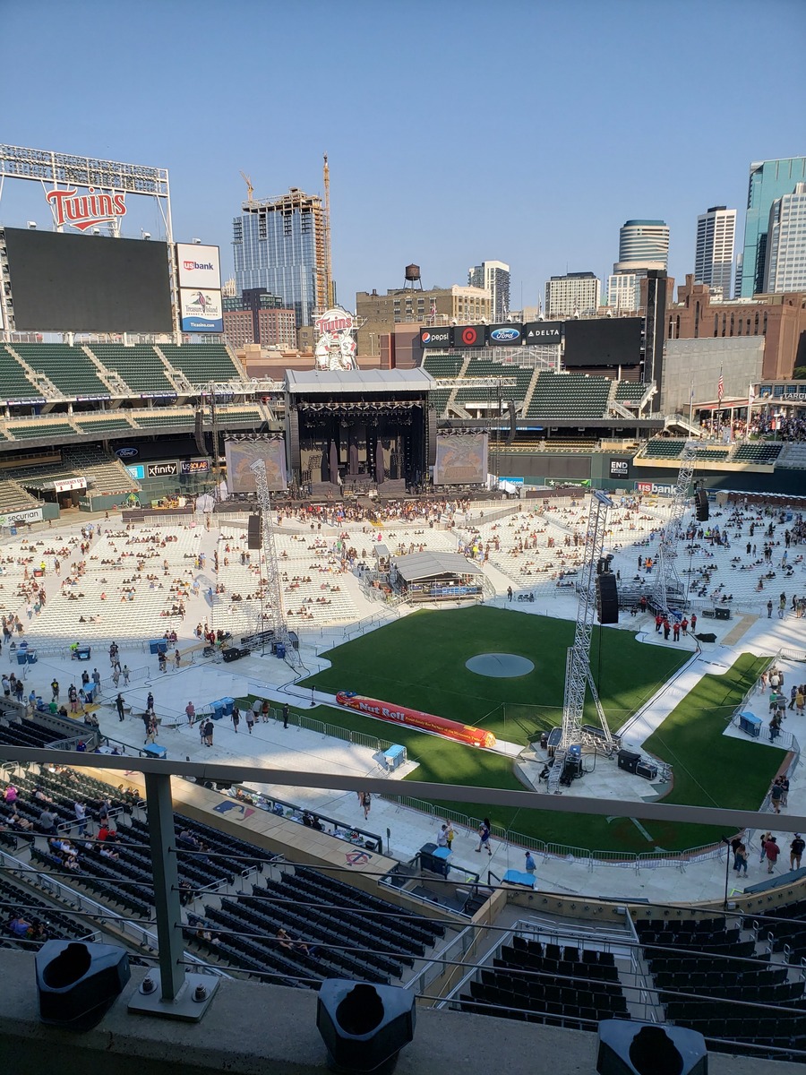 Concert History of Target Field Minneapolis, Minnesota, United States