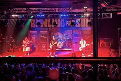 Bowling for Soup / Less Than Jake / Doll Skin / Keep Flying on Sep 10, 2022 [997-small]