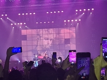 5 Seconds of Summer / Day Limns on Jul 25, 2023 [201-small]