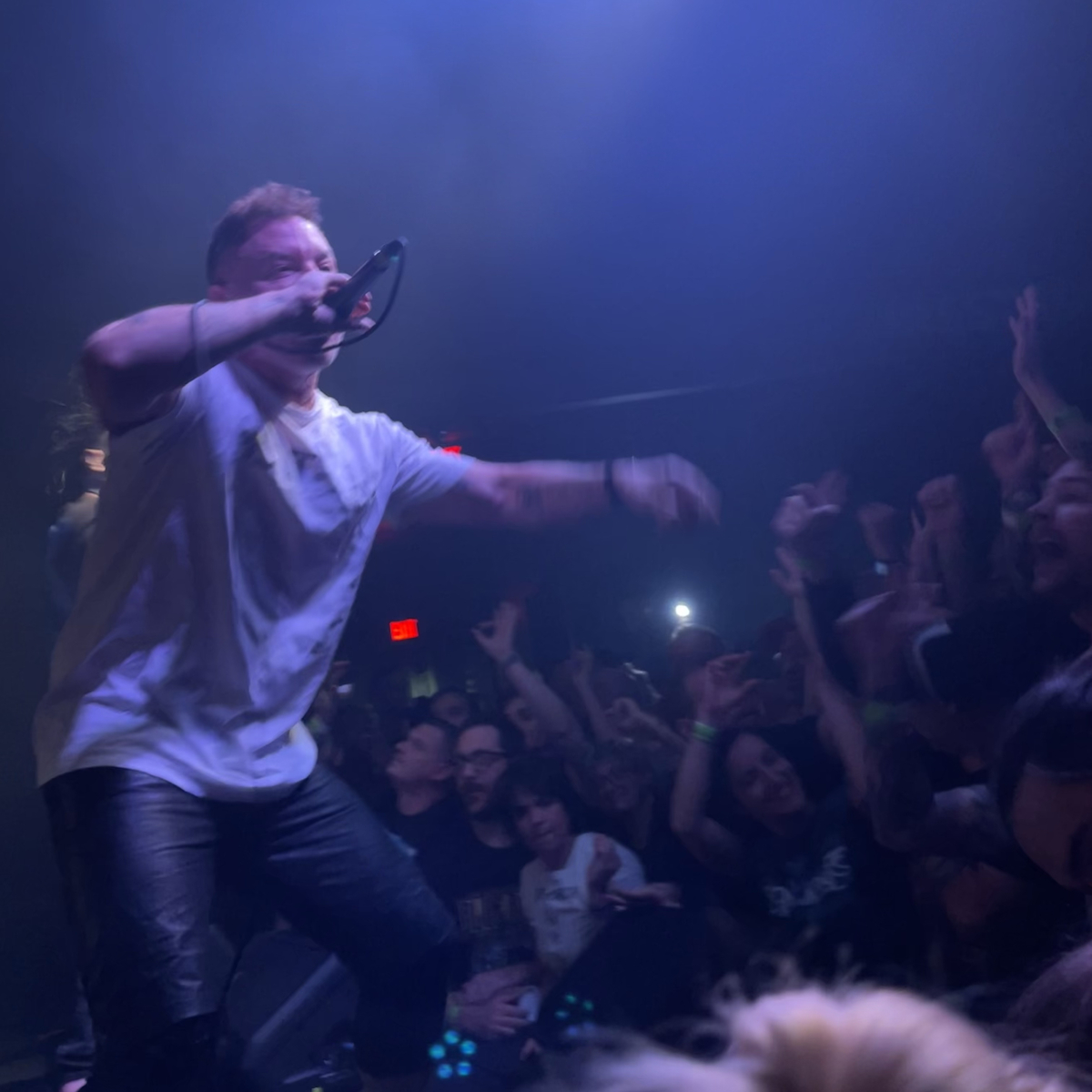 heavy-is-the-head-concert-tour-history-concert-archives