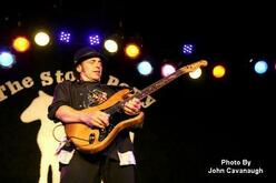 Nils Lofgren on May 6, 2011 [719-small]