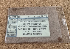 Velvet Revolver / Chevelle on Aug 20, 2005 [337-small]