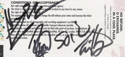 Signed by all the members of Soil, Soil / Hell Is for Heroes / InMe on Jun 24, 2002 [632-small]
