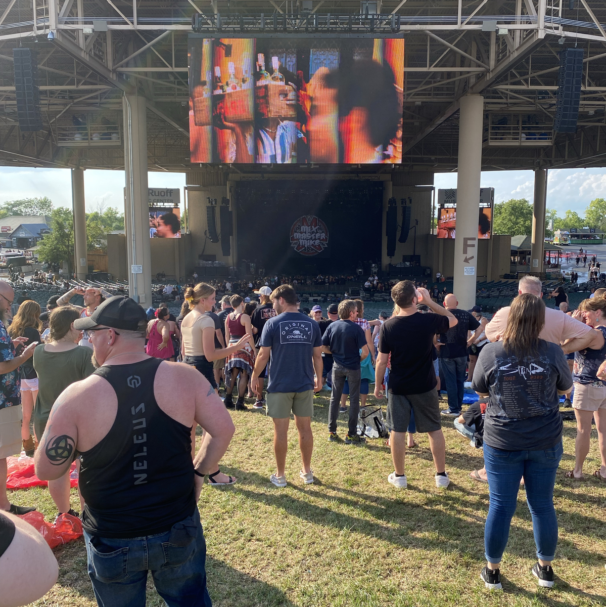 Aug 12, 2023 Godsmack / Staind / Mix Master Mike at Ruoff Music Center