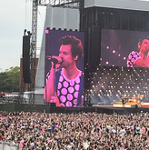 Harry Styles / Mitski on Jun 16, 2022 [194-small]