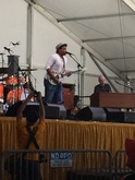 tags: Jarekus Singleton, New Orleans, Louisiana, United States, Fair Grounds Race Course & Slots - New Orleans Jazz & Heritage Festival 2016 on Apr 23, 2016 [384-small]