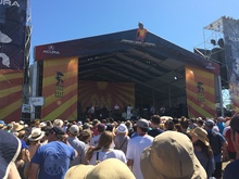 tags: Galactic, New Orleans, Louisiana, United States, Fair Grounds Race Course & Slots - New Orleans Jazz & Heritage Festival 2016 on Apr 23, 2016 [385-small]