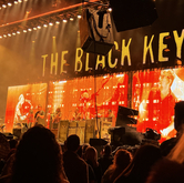 The Black Keys / Band of Horses / The Velveteers on Oct 18, 2022 [920-small]