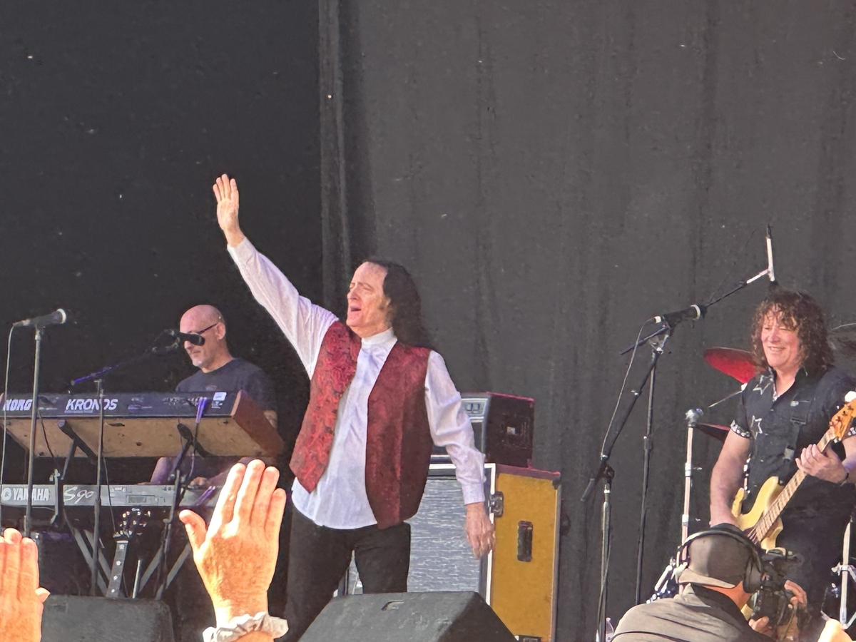 Tommy James & the Shondells Concert & Tour History (Updated for 2023
