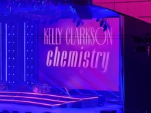 Kelly Clarkson on Aug 18, 2023 [745-small]
