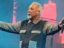 Tom Jones / Far From Saints on Jul 21, 2023 [766-small]