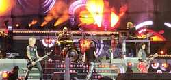 Guns N' Roses / Pretenders on Aug 18, 2023 [000-small]