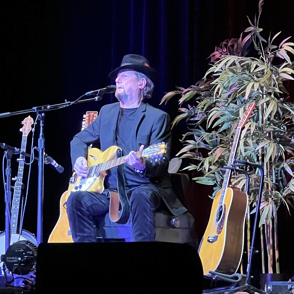Roger Mcguinn Concert & Tour History (Updated for 2023 2024