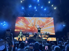 Guns N' Roses / Dirty Honey on Aug 29, 2023 [452-small]