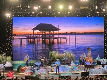 Jimmy Buffett on Aug 6, 2022 [888-small]