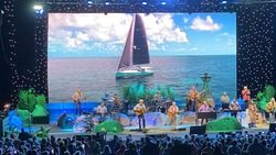 Jimmy Buffett on Aug 6, 2022 [889-small]