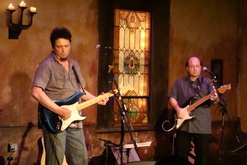 Michael Roe & the 77’s on Jul 7, 2012 [902-small]