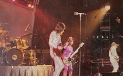 Foghat / Bob Seger on Dec 29, 1976 [462-small]