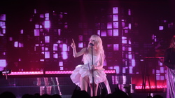 Carly Rae Jepsen / Harvey Sutherland on Aug 12, 2023 [790-small]