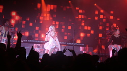 Carly Rae Jepsen / Harvey Sutherland on Aug 12, 2023 [793-small]
