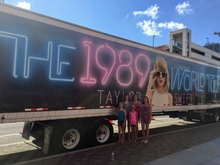 Taylor Swift / HAIM / Shawn Mendes / Vance Joy / Jason Derulo on Jul 14, 2015 [213-small]