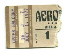 Aerosmith / Nazareth on Jul 1, 1977 [338-small]