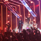 5 Seconds of Summer / The Aces on Oct 11, 2018 [485-small]