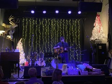 tags: Tanner Lackey, Wilmington, North Carolina, United States, Bourgie Nights - Christmas Unplugged: A Holiday Songwriter Showcase on Dec 9, 2022 [941-small]