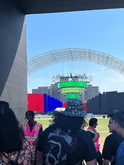 Mainstage under construction, well into the already-delayed second day, Electric Zoo Festival 2023 on Sep 1, 2023 [252-small]