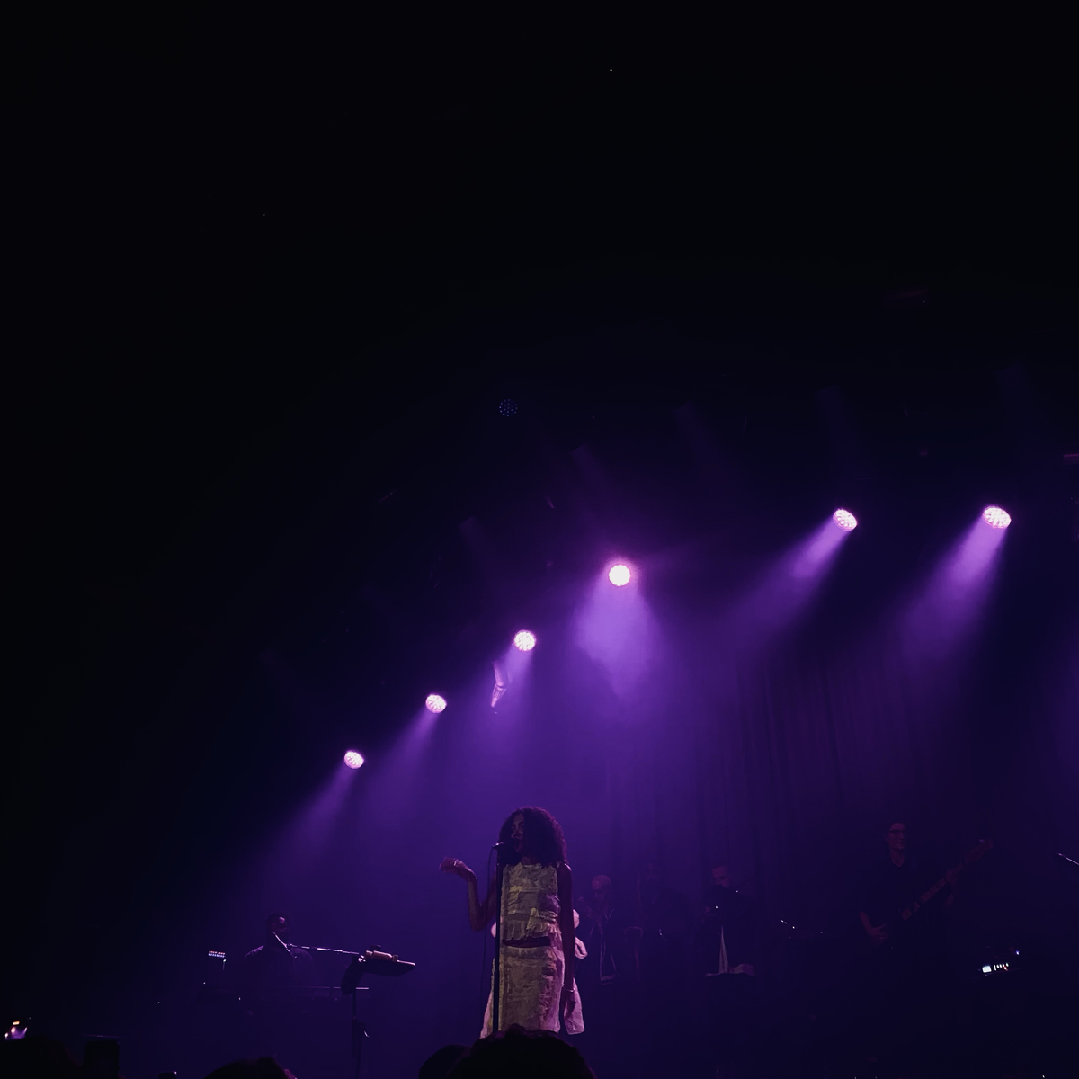 The Most Exclusive Concert Of The Spring Olivia Dean In Sydney - obhia0g
