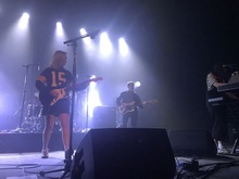 tags: Alvvays - Alvvays / Hatchie / Snail Mail on Sep 29, 2018 [147-small]