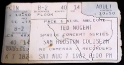 Ted Nugent on Aug 7, 1982 [498-small]