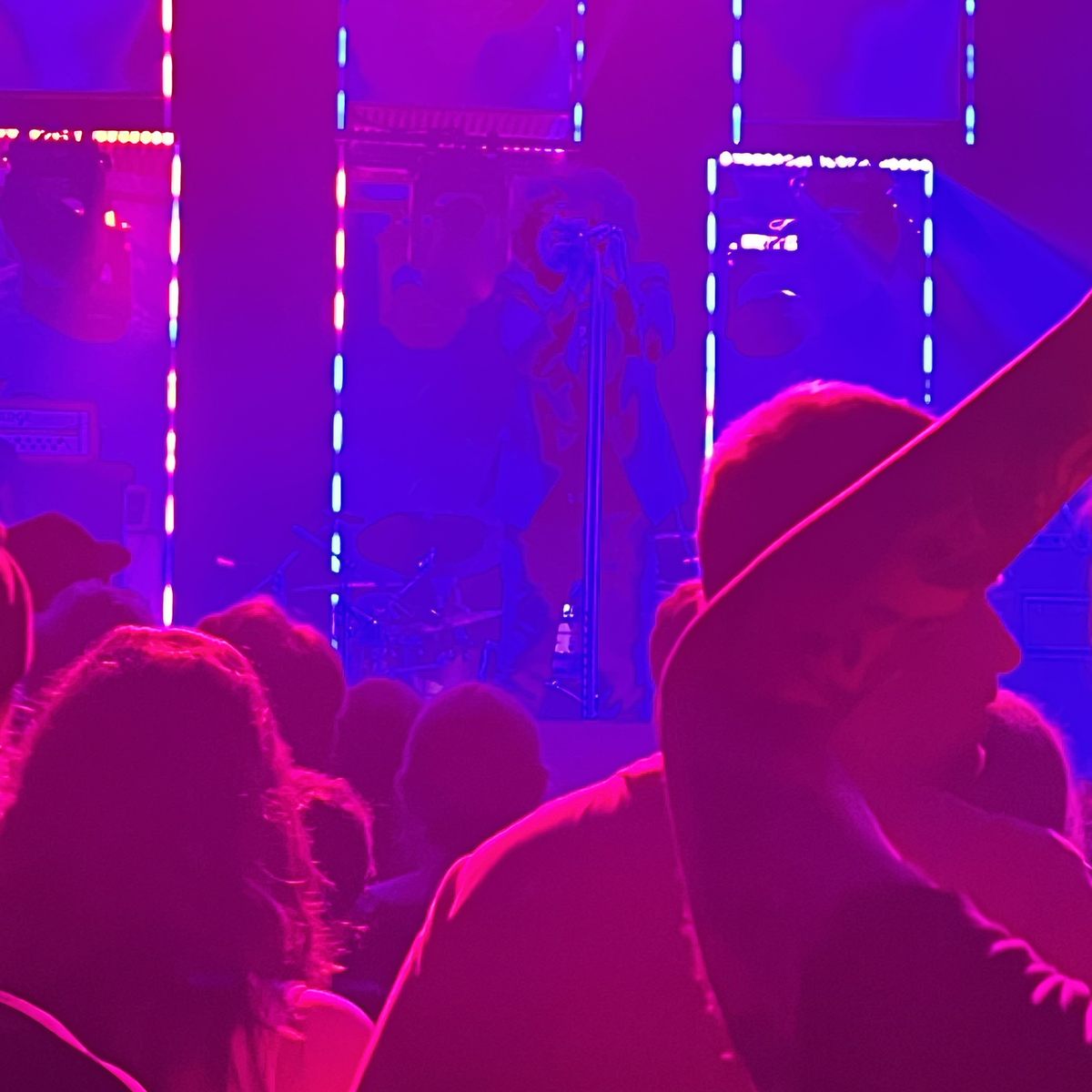 Teri Gender Bender Concert & Tour History Concert Archives