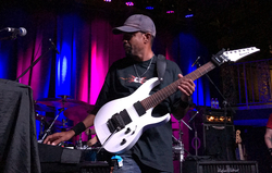 tags: Tony MacAlpine, The Masquerade - Tony MacAlpine / Felix Martin on Sep 27, 2017 [467-small]