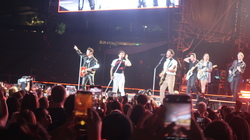 Jonas Brothers / Lawrence the Band on Sep 9, 2023 [962-small]