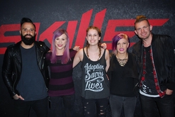 Skillet / Sick Puppies / Devour The Day on Oct 8, 2016 [225-small]