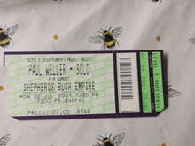 Paul Weller on Jul 2, 2001 [436-small]