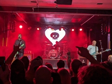 Alkaline Trio / Teen Mortgage on Sep 16, 2023 [685-small]