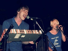tags: Green Go, Toronto, Ontario, Canada, Horseshoe Tavern - Green Go / Ruby Coast / The Skeletones Four / Pick A Piper on Sep 18, 2009 [382-small]