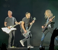 tags: Metallica - Metallica / Greta Van Fleet / Cage The Elephant on Nov 6, 2021 [466-small]