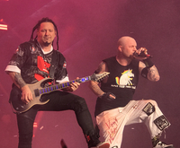 tags: Five Finger Death Punch, Verizon Wireless Amphitheater - Breaking Benjamin / Five Finger Death Punch / Nothing More / Bad Wolves on Aug 12, 2018 [151-small]