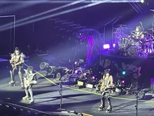 KISS / Poor on Aug 26, 2022 [434-small]